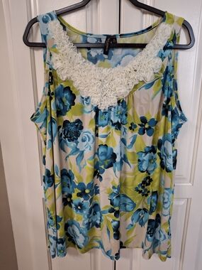 Susan Lawrence Cream Yoke Floral Tank Top in Blue & Green
